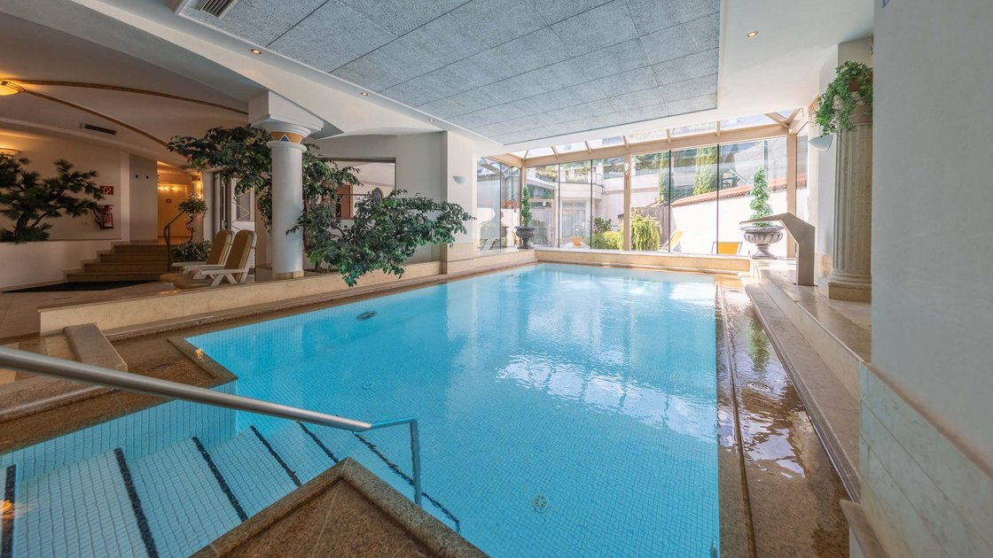 Mayrhofen: hotel wanted? Mayrhofen: hotel wanted?