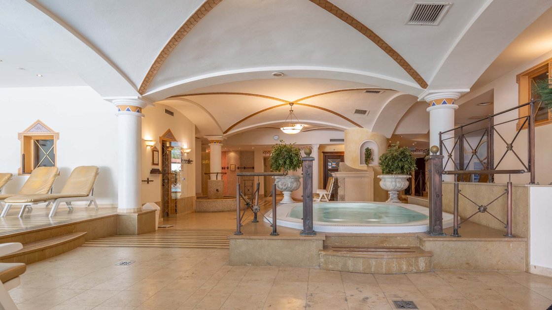 Dein Wellnesshotel in Mayrhofen – Das Hotel Strass Dein Wellnesshotel in Mayrhofen – Das Hotel Strass