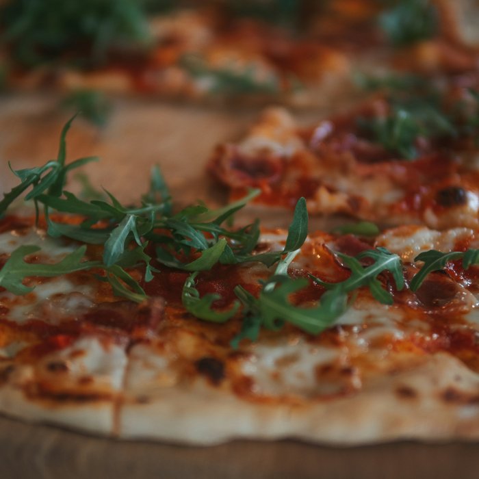 PAT’S – Pizza, Pasta & Bubbles PAT’S – Pizza, Pasta & Bubbles